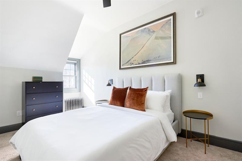 Sonder The Essex Aparthotel เดนเวอร์ ภายนอก รูปภาพ